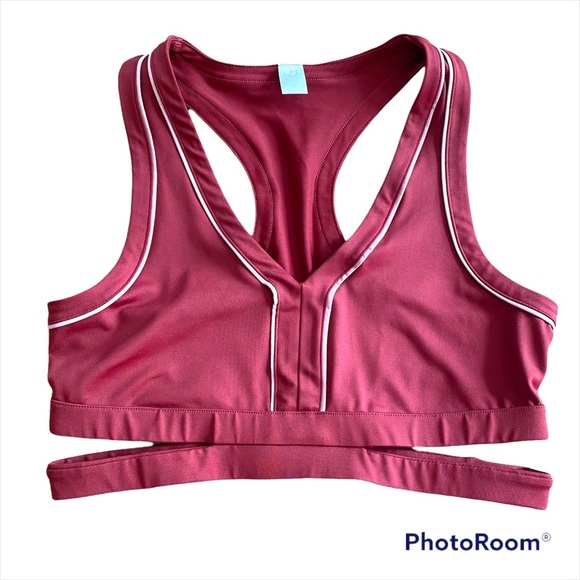 JustFab Other - SPORTS BRA Justfab red & pink piping, light support, crop / bra top